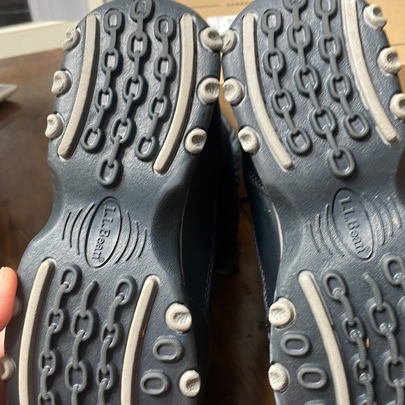 LLBean kids snow boots size 5 black - Picture 3 of 5